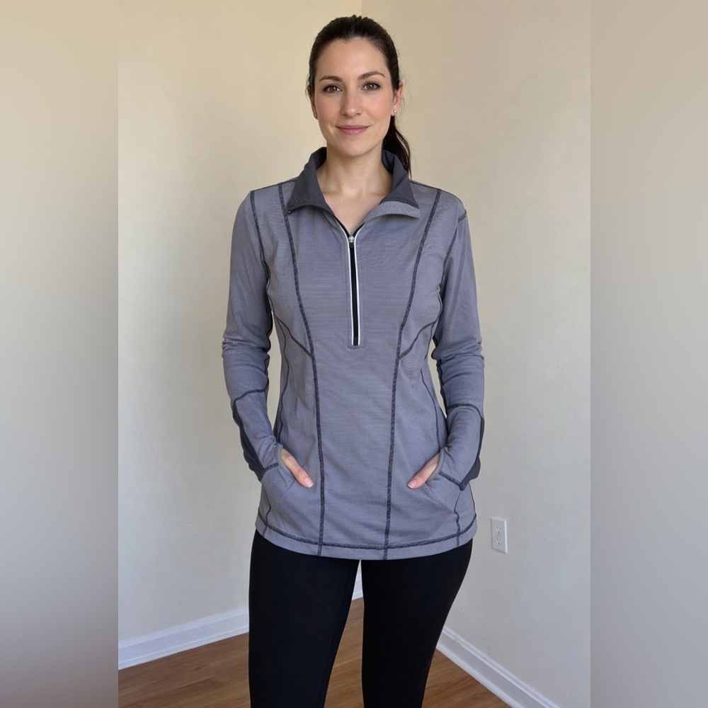 Lululemon 1/2 Zip Running Pullover Hyper Stripe Gray Sz12 Lightweight Thumbholes